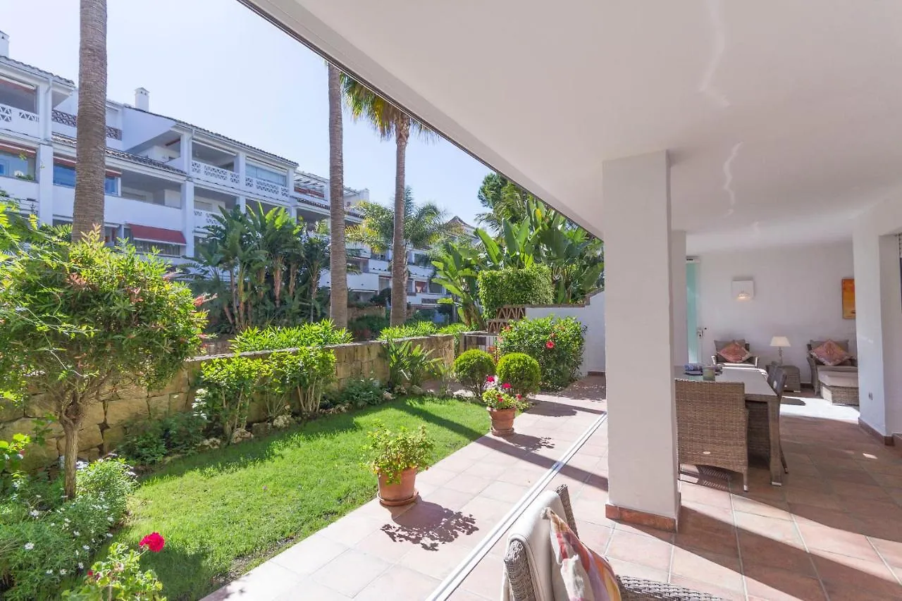 Las Canas Beach, Ground Floor First Line Beach, Marbella Golden Mile Apartment